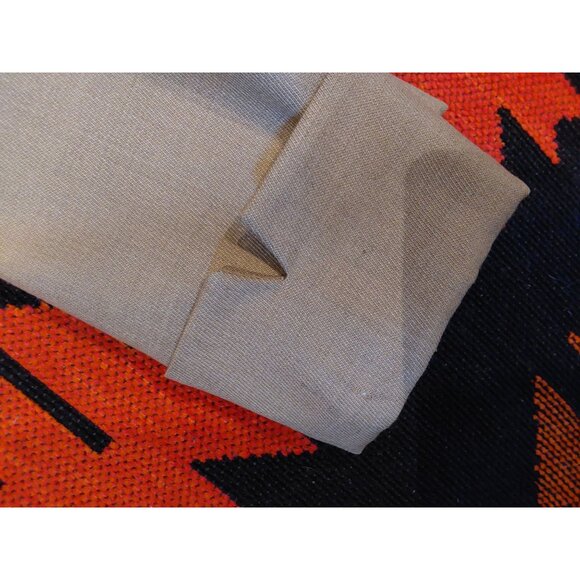 Jones New York Women's Beige Collarless 3 Button Wool Blazer. Size 10 - Picture 11 of 14